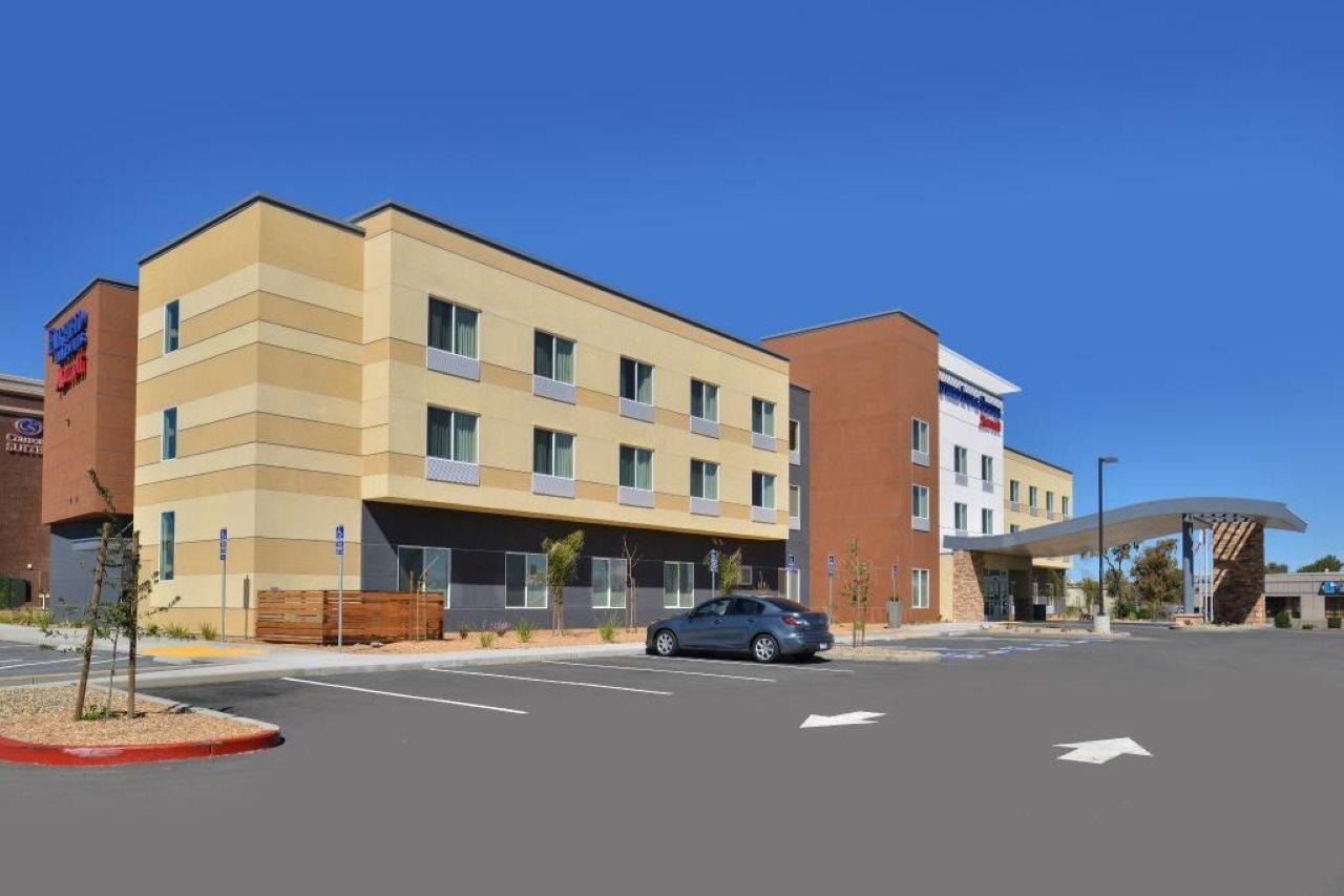 Fairfield Inn & Suites By Marriott Sacramento Airport Woodland Dış mekan fotoğraf