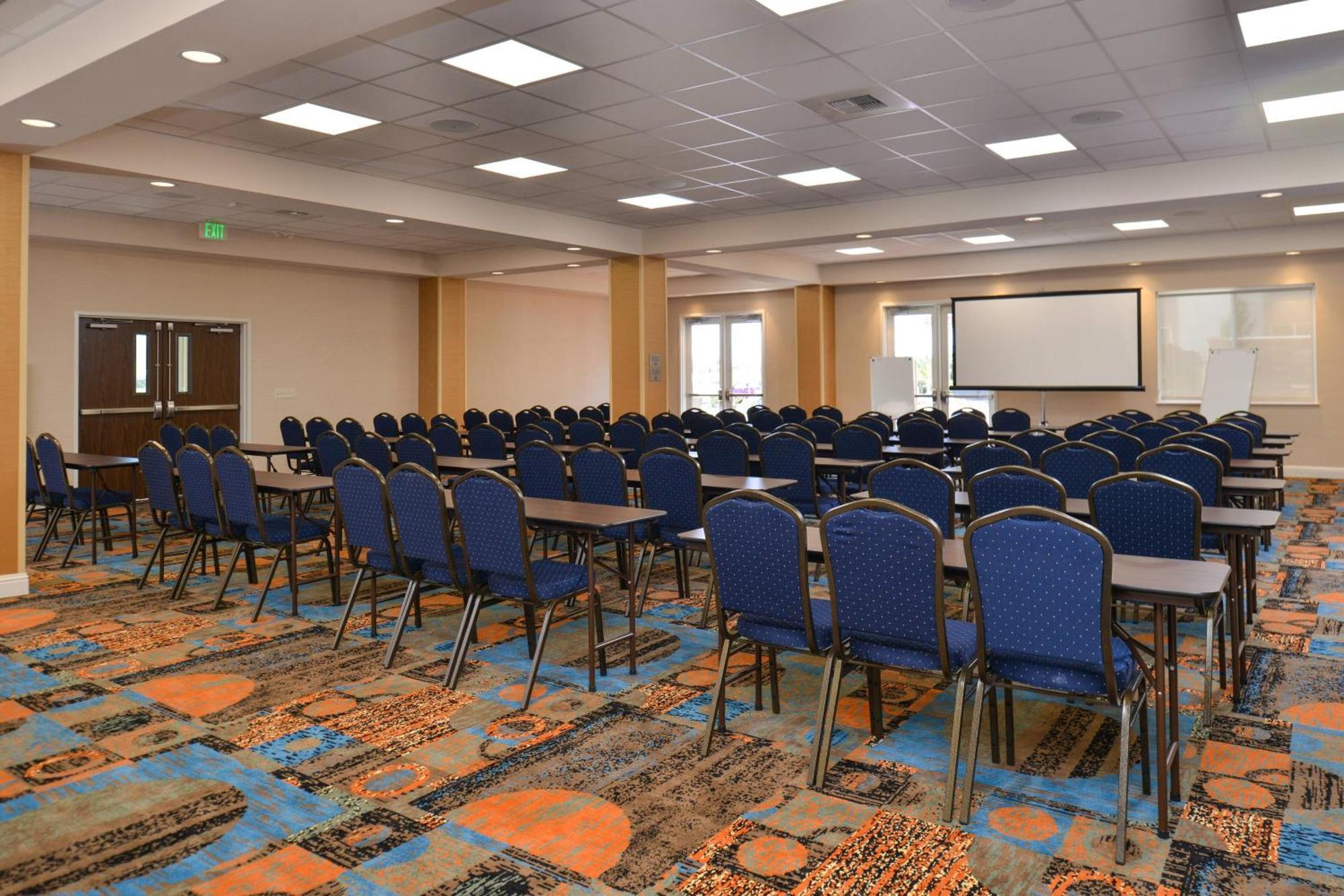 Fairfield Inn & Suites By Marriott Sacramento Airport Woodland Dış mekan fotoğraf
