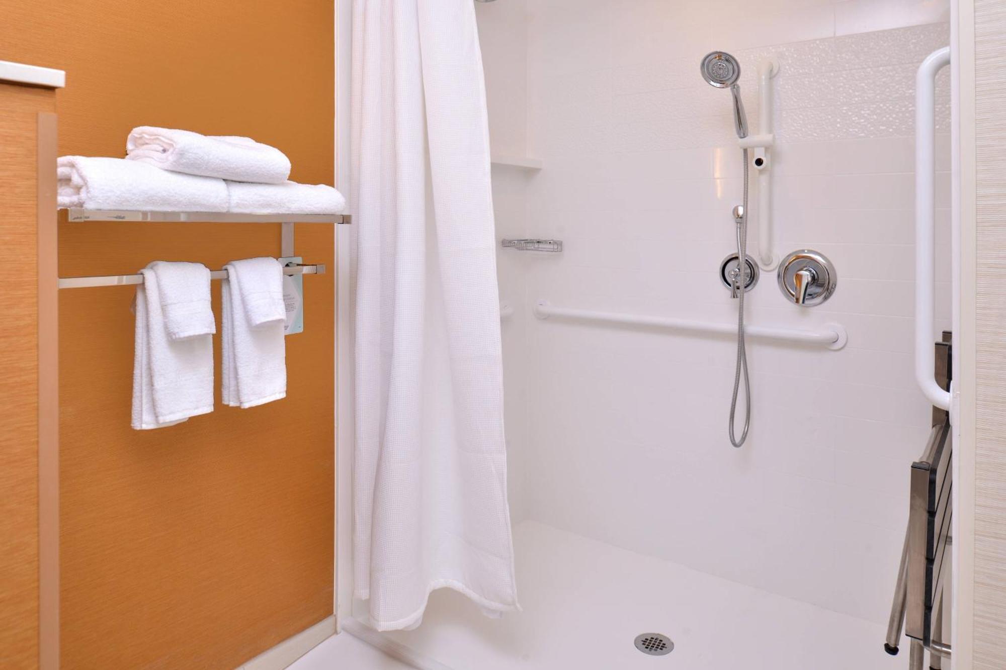 Fairfield Inn & Suites By Marriott Sacramento Airport Woodland Dış mekan fotoğraf