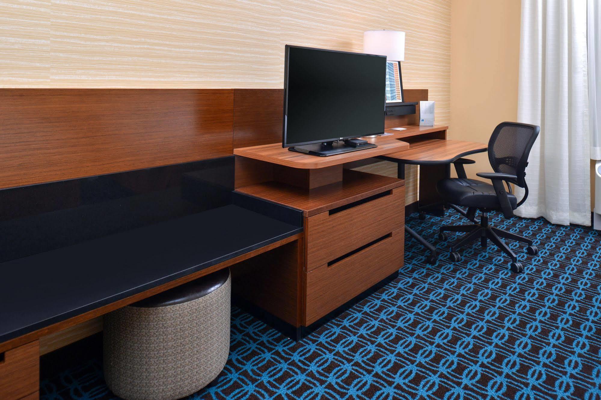 Fairfield Inn & Suites By Marriott Sacramento Airport Woodland Dış mekan fotoğraf